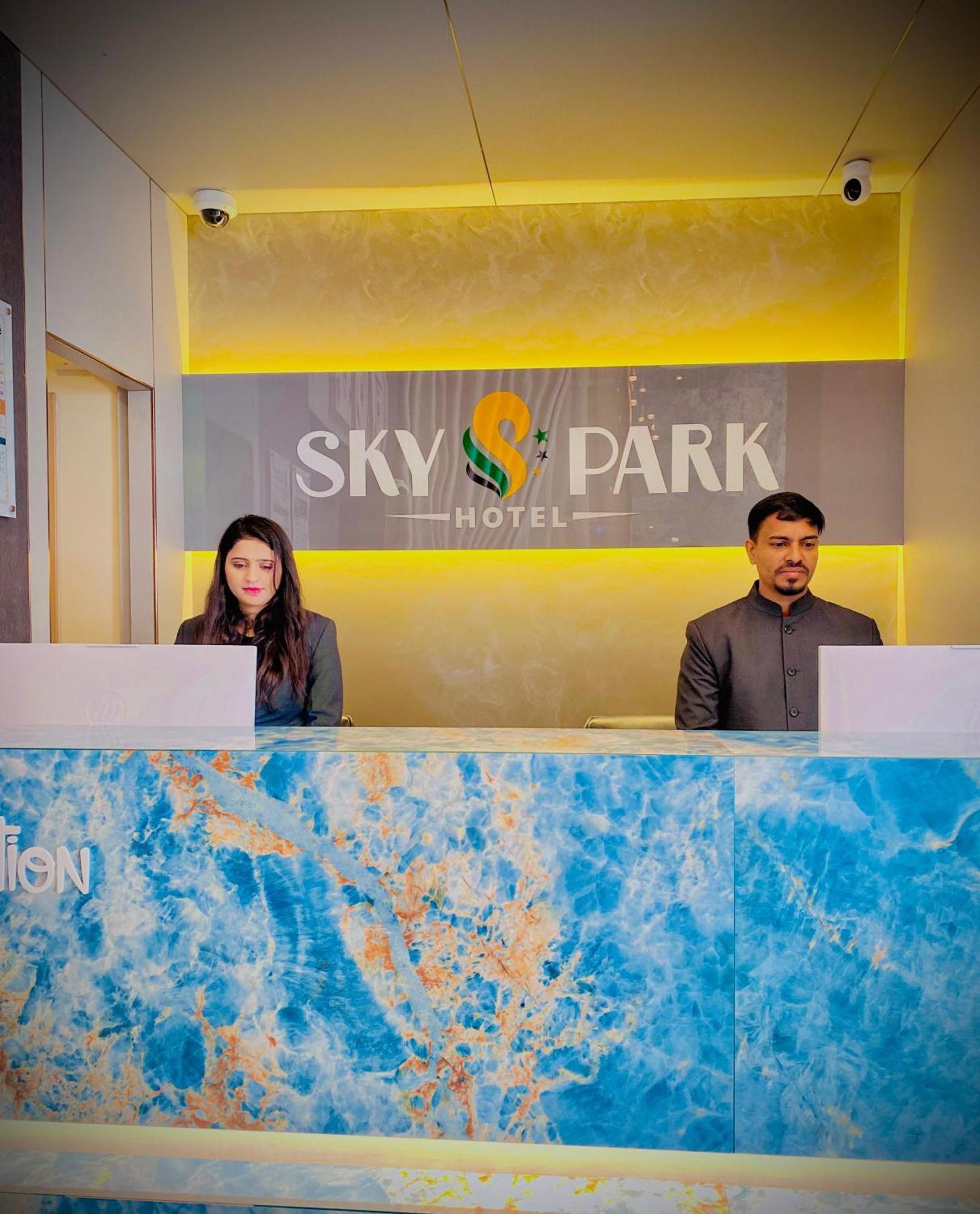 Sky Park Hotel Dubai Exterior foto